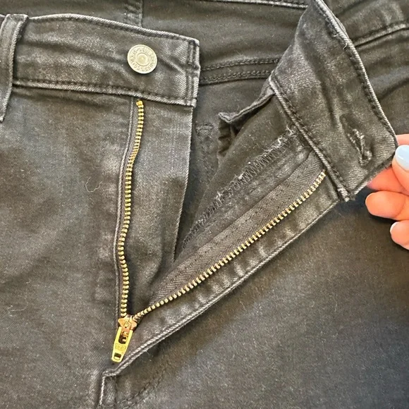 Women’s Levi’s 721 High Rise Skinny - Picture 4 of 8